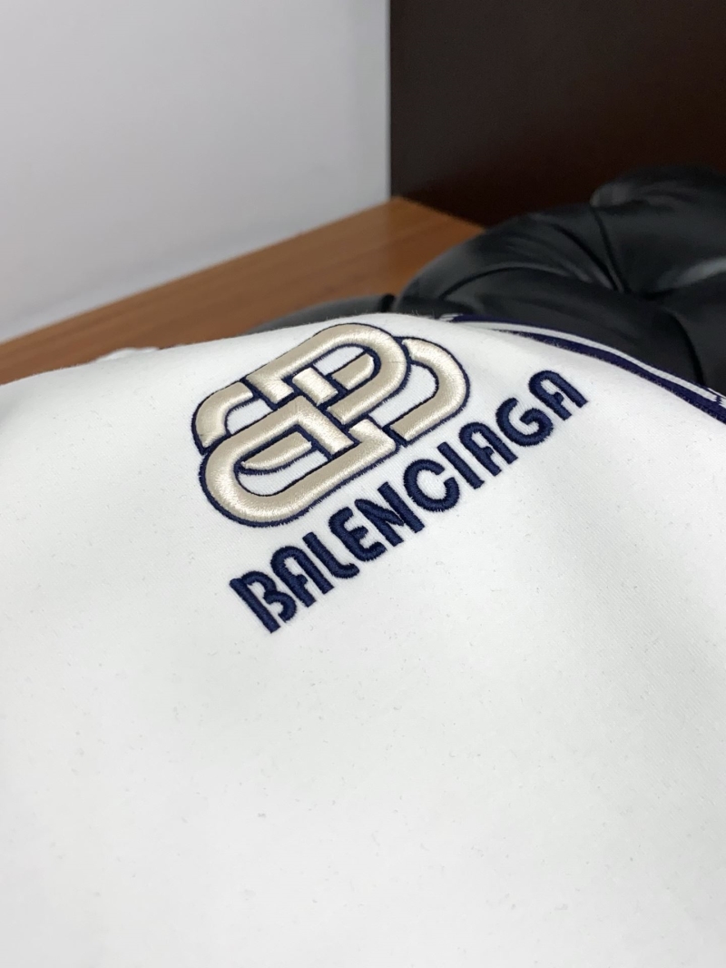 Ba1en*iaga long pants